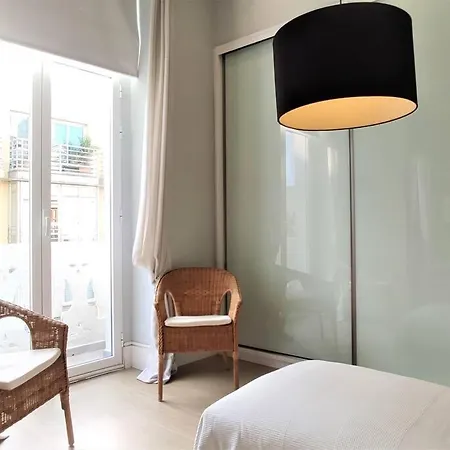 De Lujo Frente Al Mercado Colon. Only Adults Apartment *