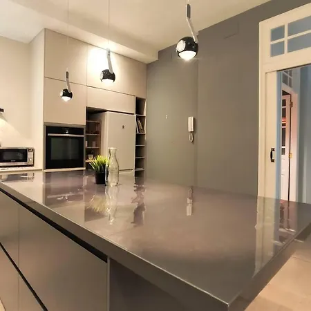 Apartment De Lujo Frente Al Mercado Colon. Only Adults Valencia