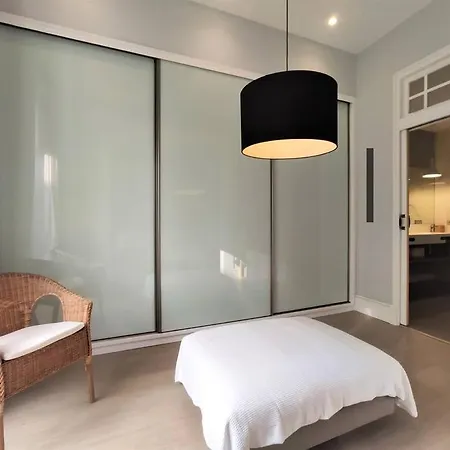 De Lujo Frente Al Mercado Colon. Only Adults Apartment *